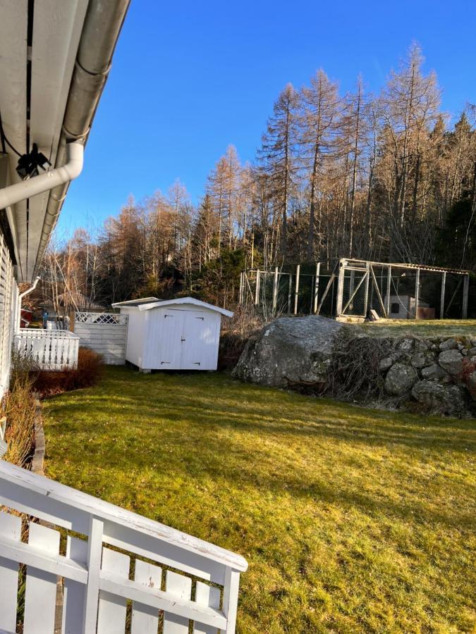 Beautiful 5-Bed Villa in Mandal Esterno foto